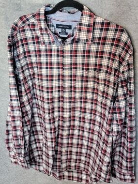 Tommy Hilfiger Clasic Fit Plaid Long-Sleeve Button-Down Shirt